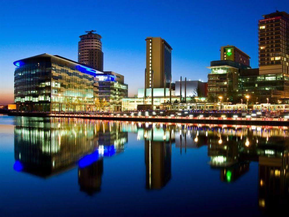 Inspired Apartments Salford  Esterno foto