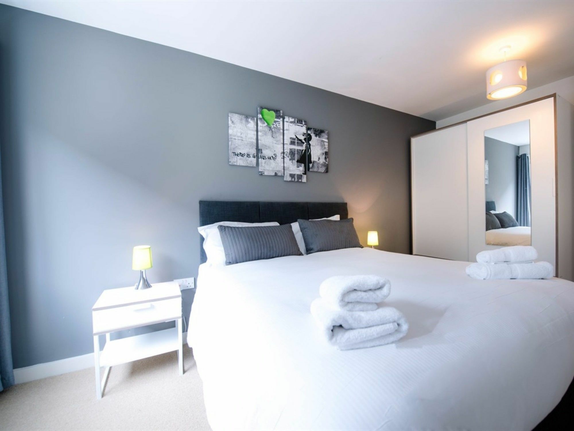 Inspired Apartments Salford  Esterno foto